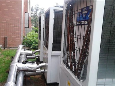 邹城城前镇公寓楼:采用中科黑科超低温冷暖热泵机组 邹城城前镇公寓楼:采用中科黑科超低温冷暖热泵机组